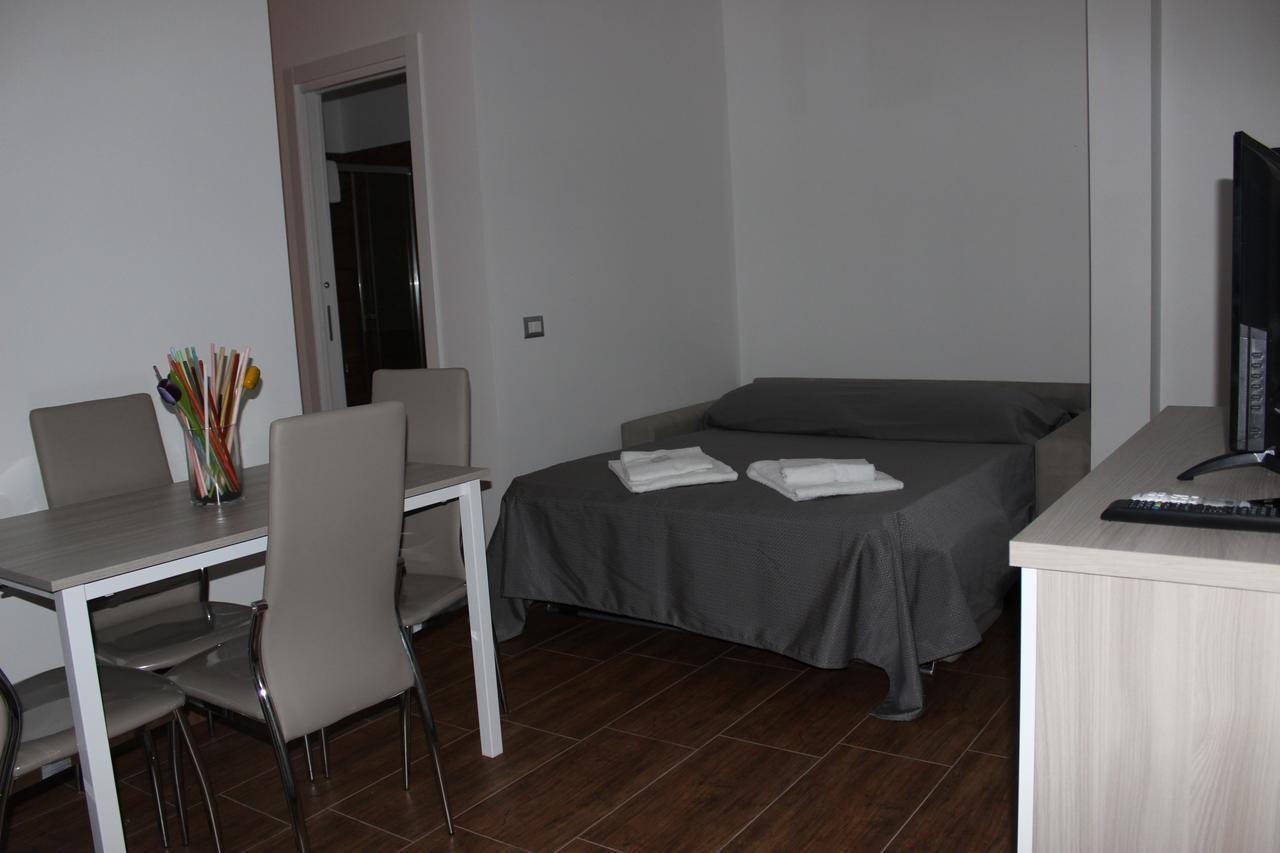 Locazione Turistica "Loft Roma Tiburtina" Appartement Buitenkant foto